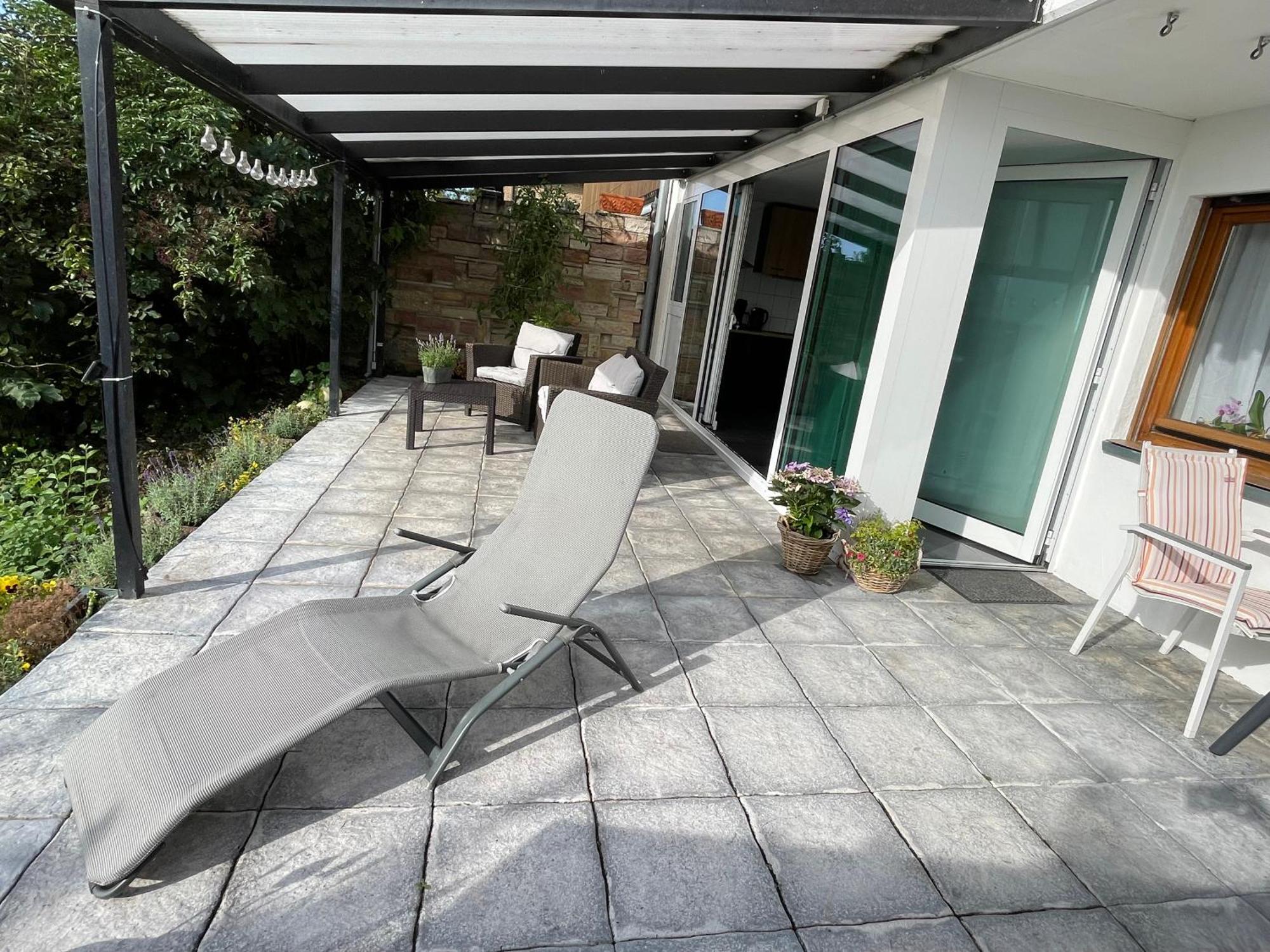 Haus Valentina 1 Apartment Bad Bergzabern Bagian luar foto